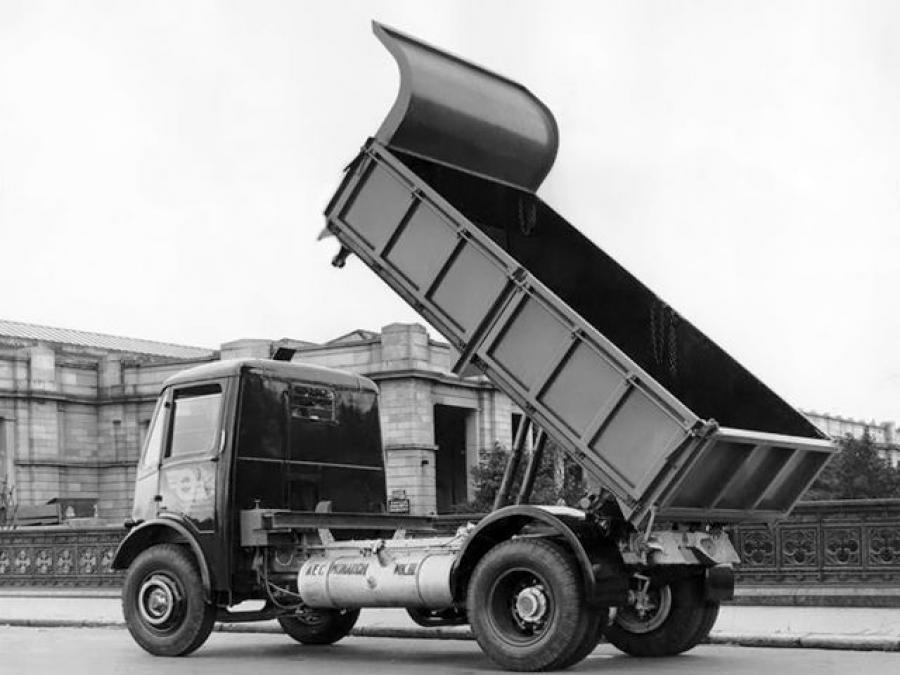  AEC Monarch Mk III Dump Truck 1946 года  (фото 2 из 3)
